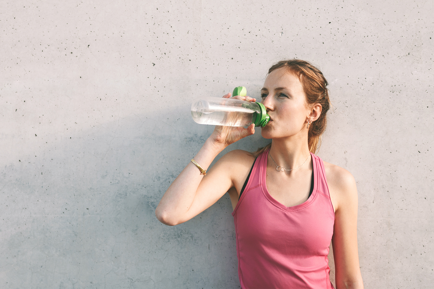 Zelluläre Hydration: Wie Wasser dich wirklich fit hält